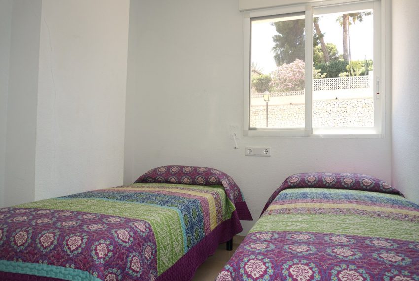 Schlafzimmer 2 (mittel)